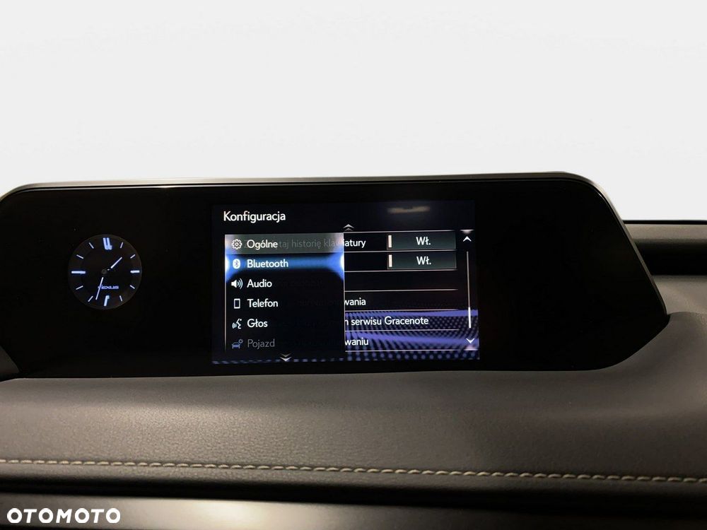 Lexus UX - 26
