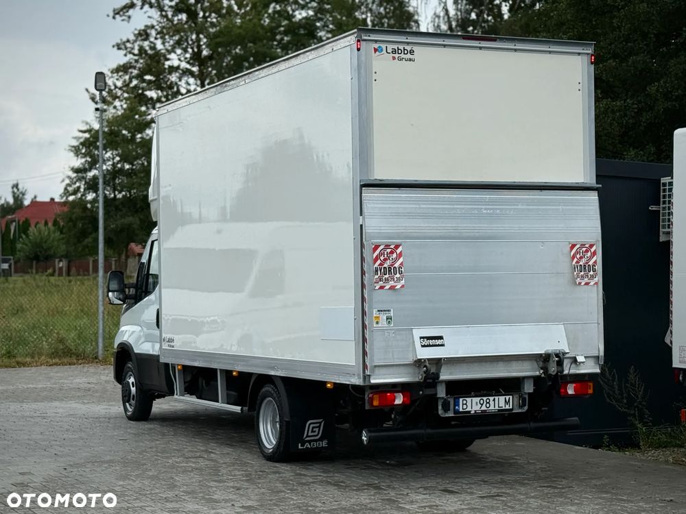 Iveco Daily 35C18 3.0 HPI 180KM / 2023 Rok Produkcji / Kontener 4,7m + Winda 750KG / Automat Hi-Matic / ZAREJESTROWANY W PL - 15