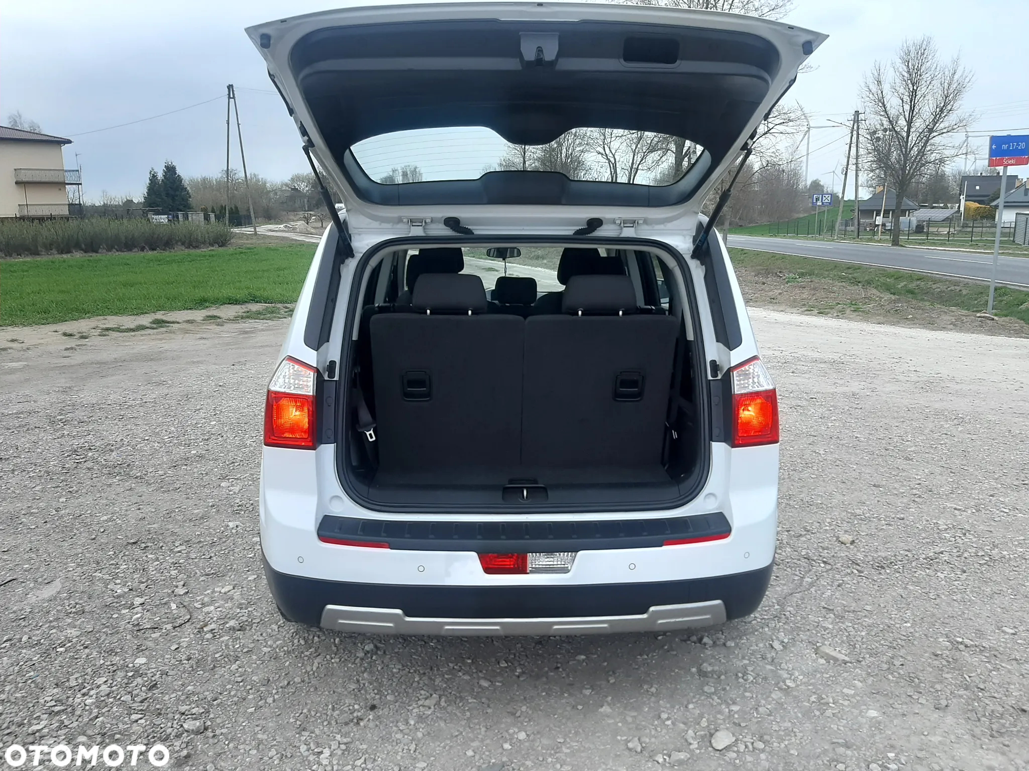 Chevrolet Orlando 1.8 LT - 7