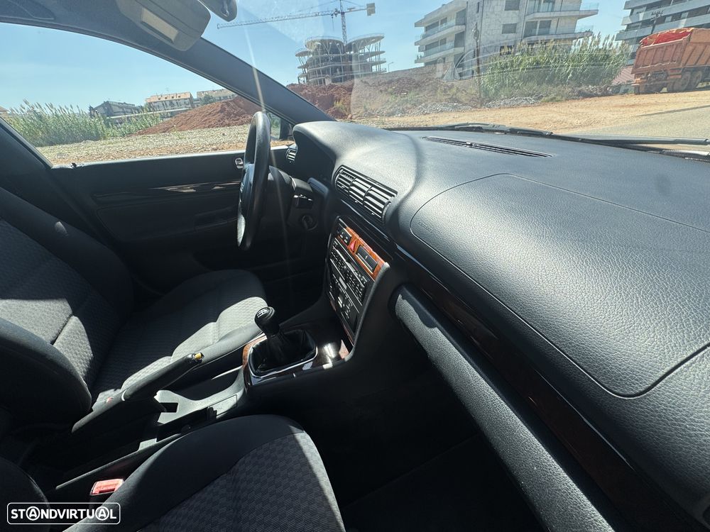 Audi A4 1.9 TDi Sport - 21