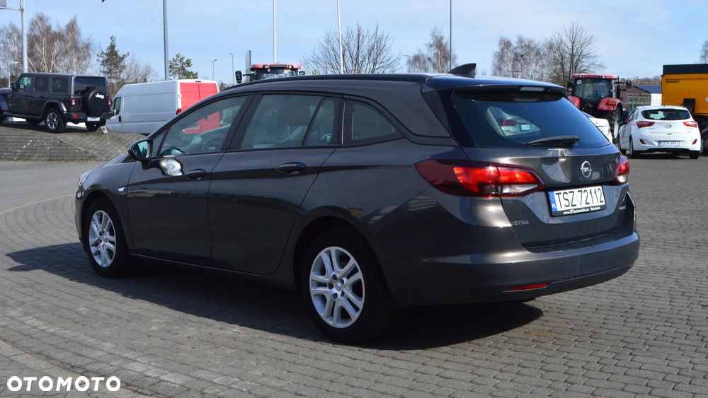 Opel Astra - 5