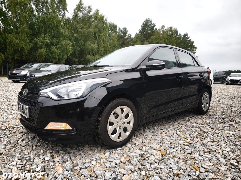 Hyundai i20 blue 1.2 - 16