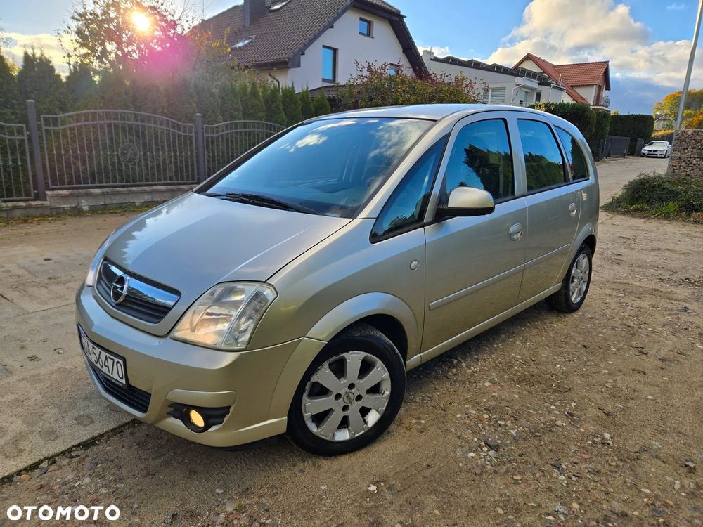 Opel Meriva 1.6 16V Cosmo - 1