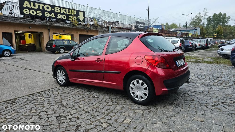 Peugeot 207 1.6 HDi 16V Trendy - 6