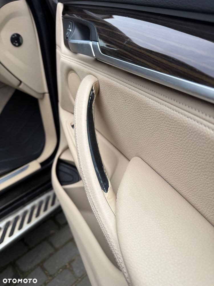 BMW X6 xDrive40d - 26