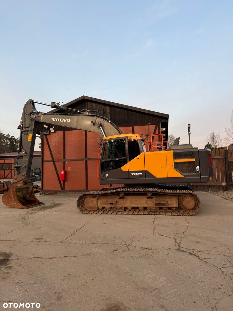 Volvo EC220EL - 3