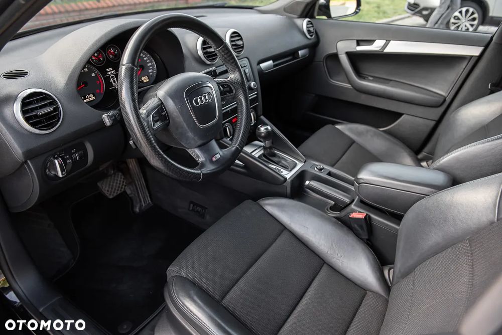 Audi A3 Sportback 1.8 TFSI S tronic S line Sportpaket - 15
