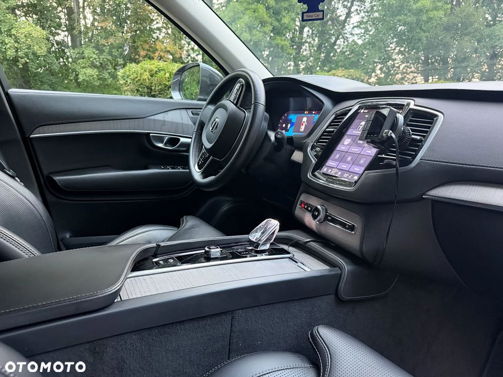 Volvo XC 90 - 21