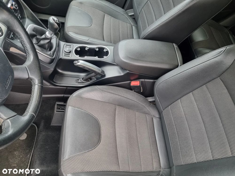 Ford Kuga 2.0 TDCi Titanium - 30