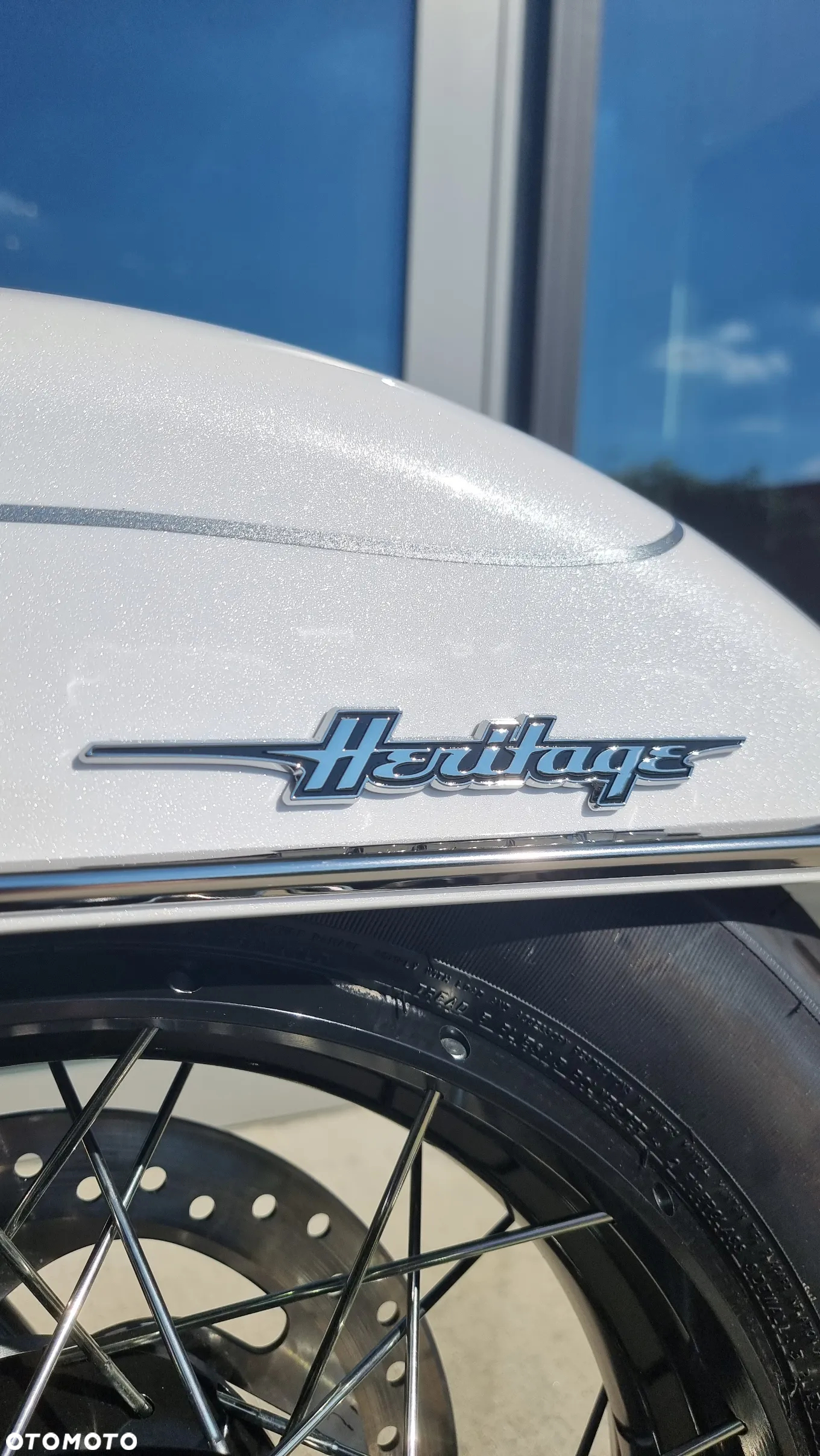 Harley-Davidson Softail Heritage Classic - 10