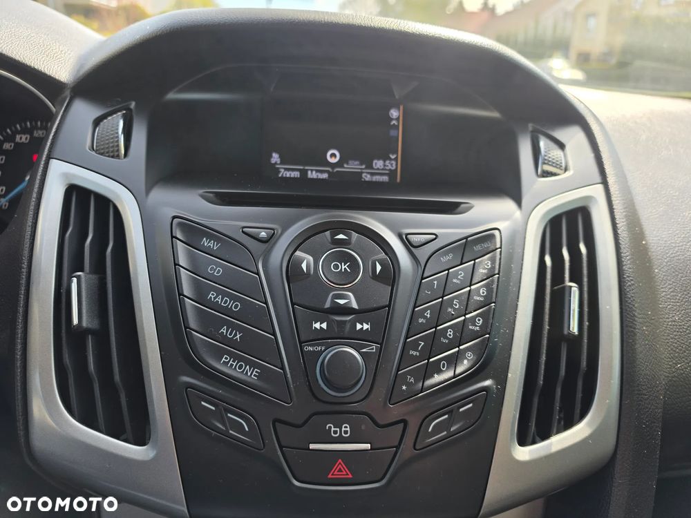 Ford Focus 1.0 EcoBoost STart-Stopp-System TITANIUM - 11