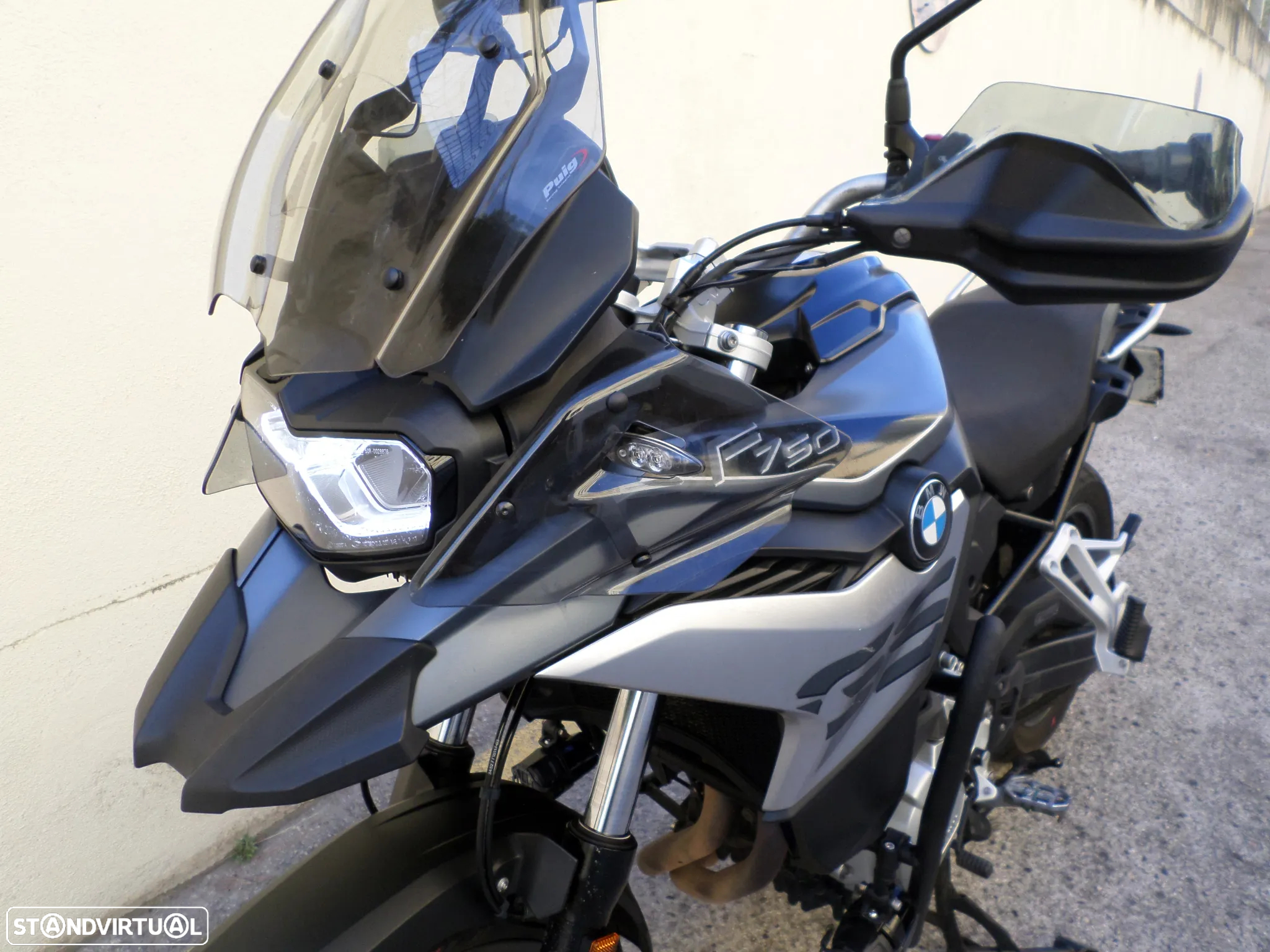 BMW F 750 GS - 12