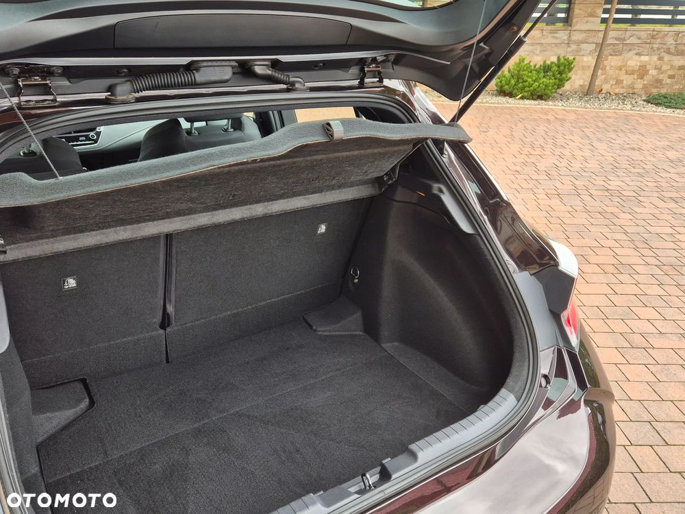 Toyota Corolla 1.2 T Comfort - 21