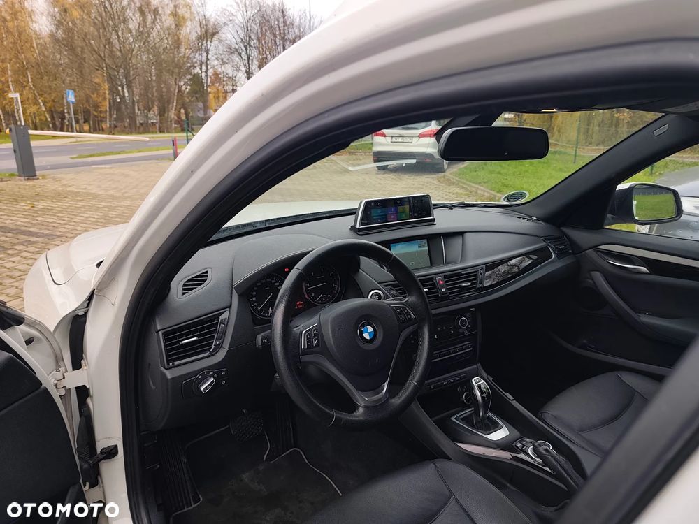 BMW X1 xDrive20d xLine - 14