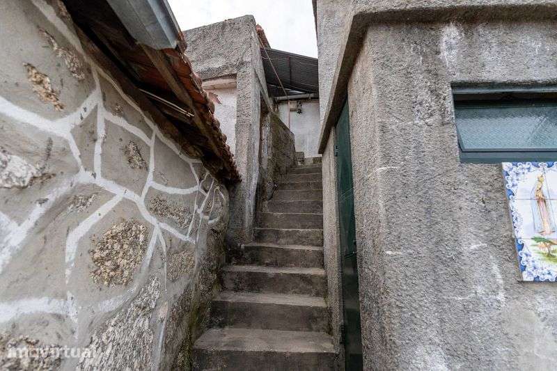 2 Casas de Aldeia c/ Logradouro | Potencial Turismo Rural ou Habitação - Grande imagem: 3/12