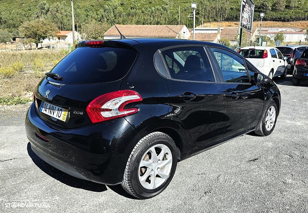 Peugeot 208 1.4 HDi Active - 6