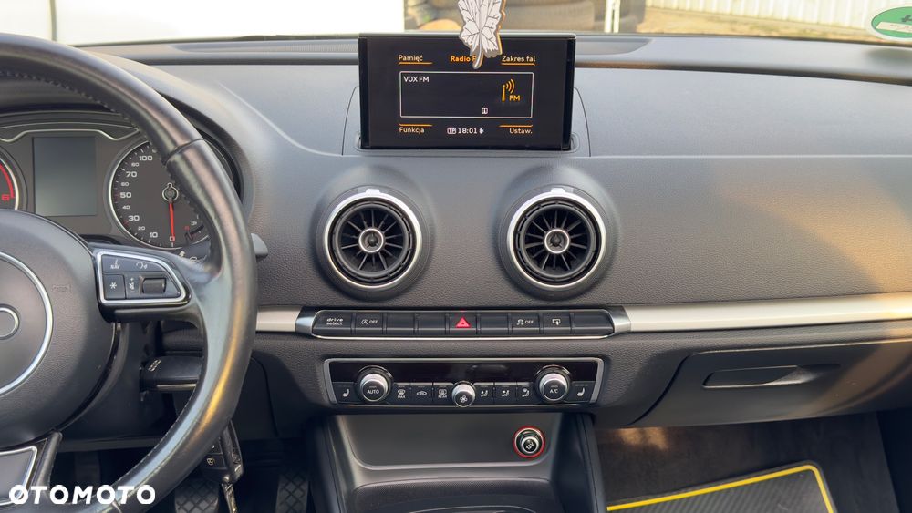 Audi A3 Sportback 2.0 TDI (clean diesel) S line Sportpaket - 31