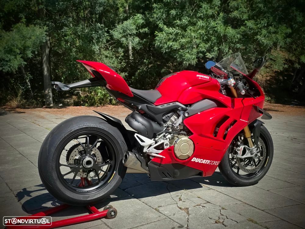 Ducati Panigale V4 S - 7