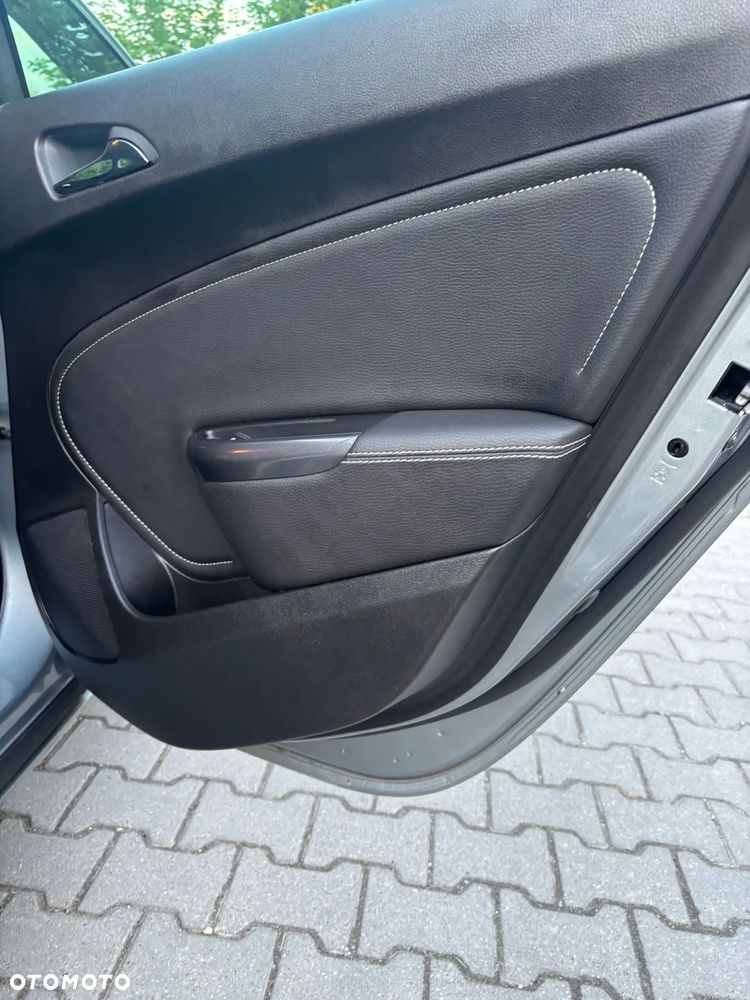 Opel Astra 1.6 Automatik Color Edition - 14