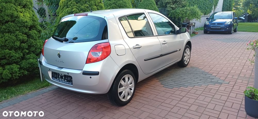 Renault Clio - 4