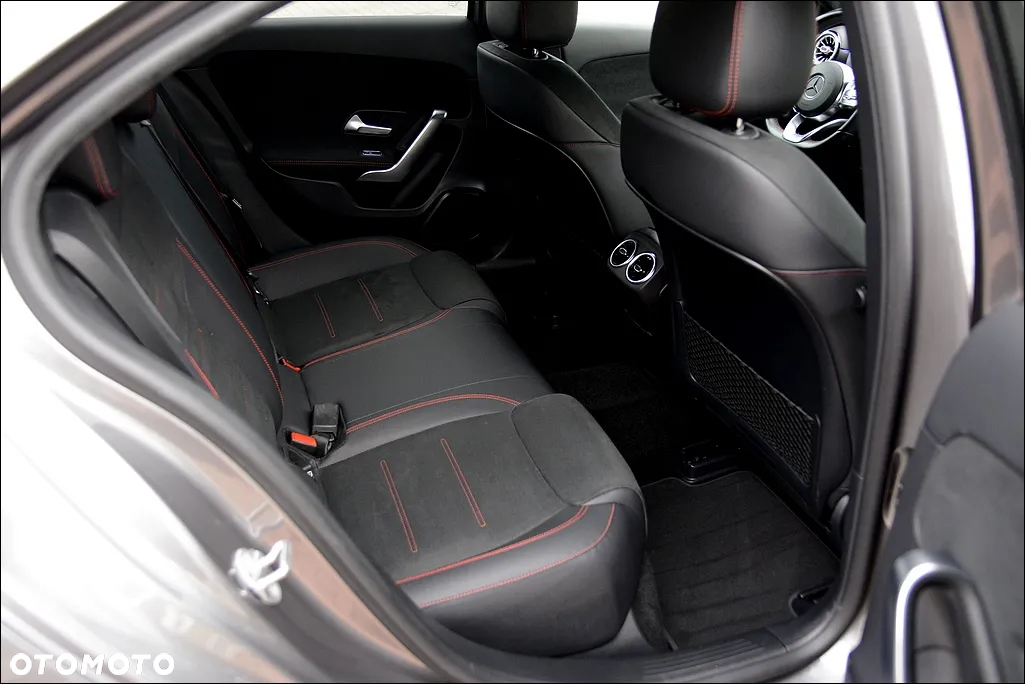 Mercedes-Benz Klasa A 200 7G-DCT AMG Line - 25