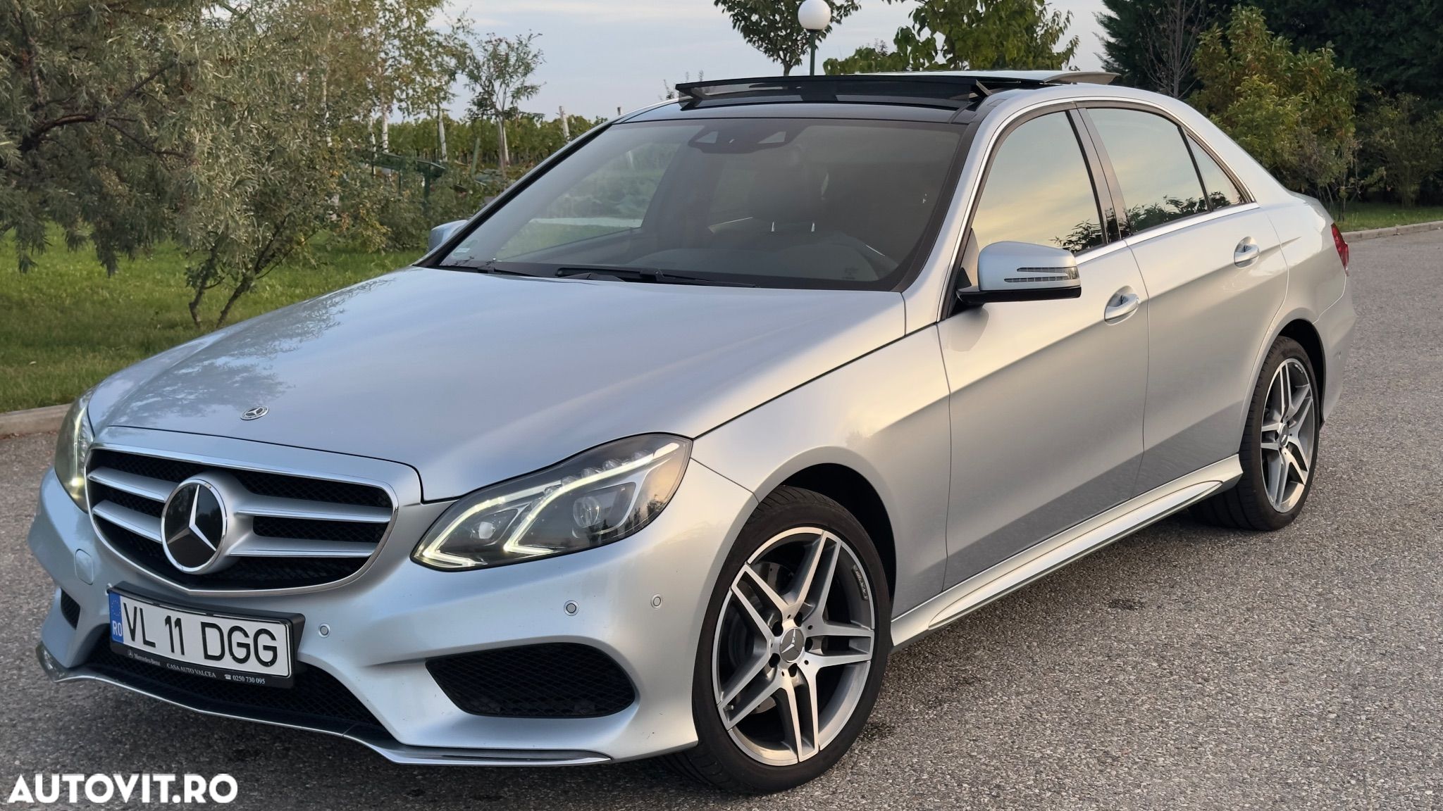 Mercedes-Benz E 300 BLUETEC 9G-TRONIC Avantgarde - 1