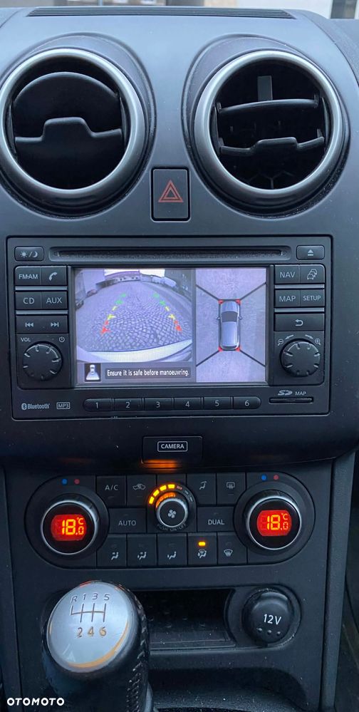 Nissan Qashqai 2.0 4x4 360 - 21