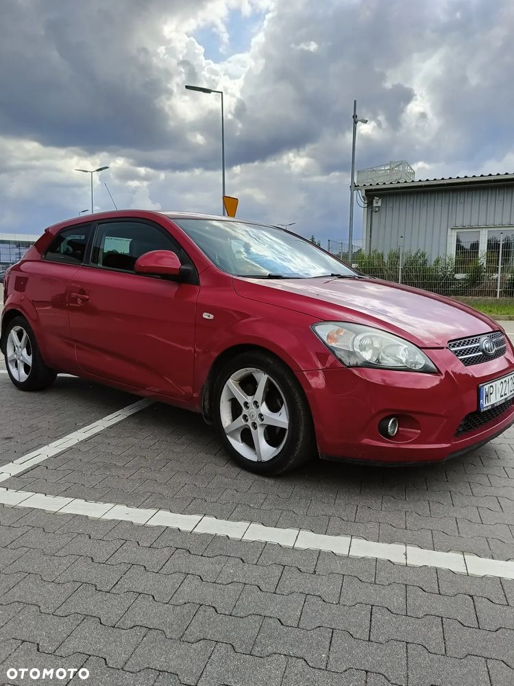 Kia ProCeed - 5