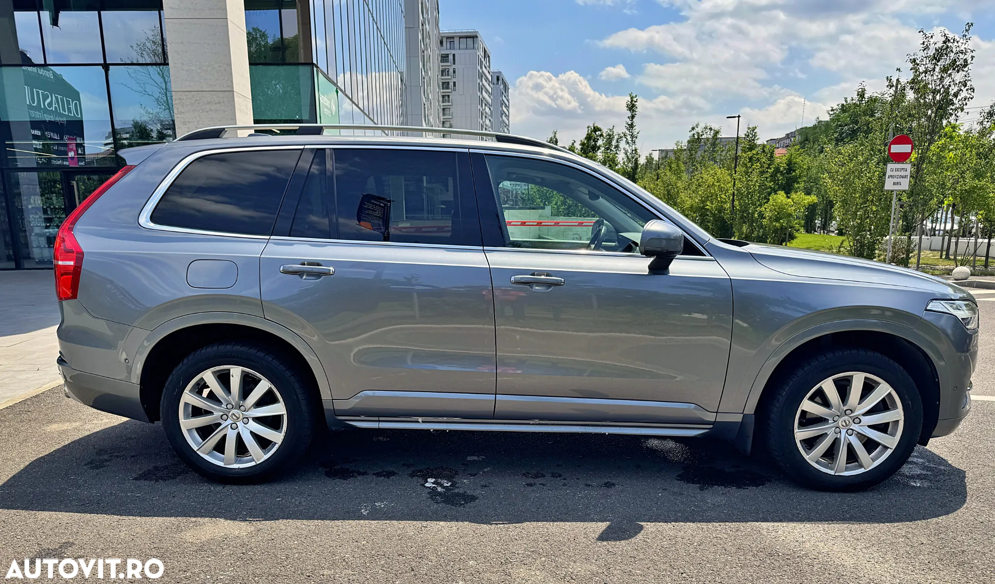Volvo XC 90 - 6