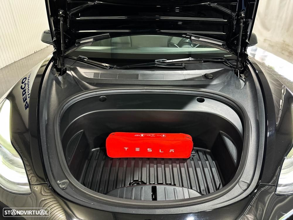 Tesla Model 3 Performance Dual Motor AWD - 52