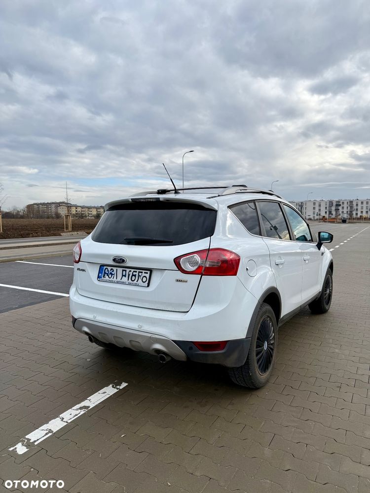 Ford Kuga 2.0 TDCi Titanium - 2