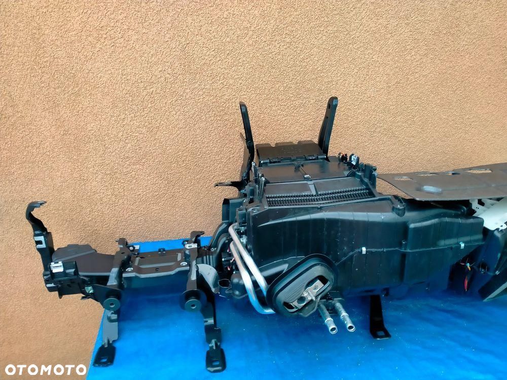 Audi Q5 80A 2.0 TFSI LIFT Nagrzewnica Dmuchawa 80B816005BH - 9