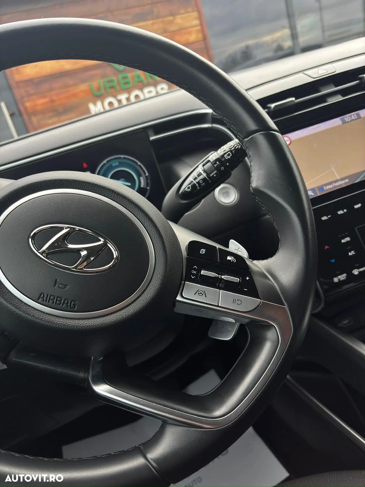 Hyundai Tucson 1.6 T-GDi HEV 2WD Select - 24