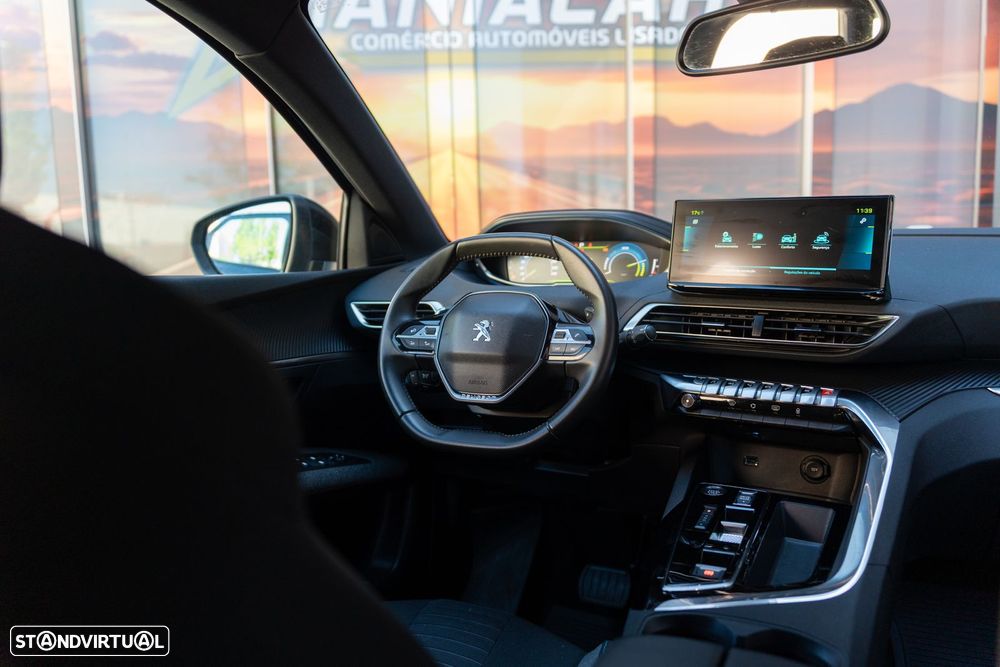 Peugeot 3008 1.6 Hybrid Allure e-EAT8 - 8