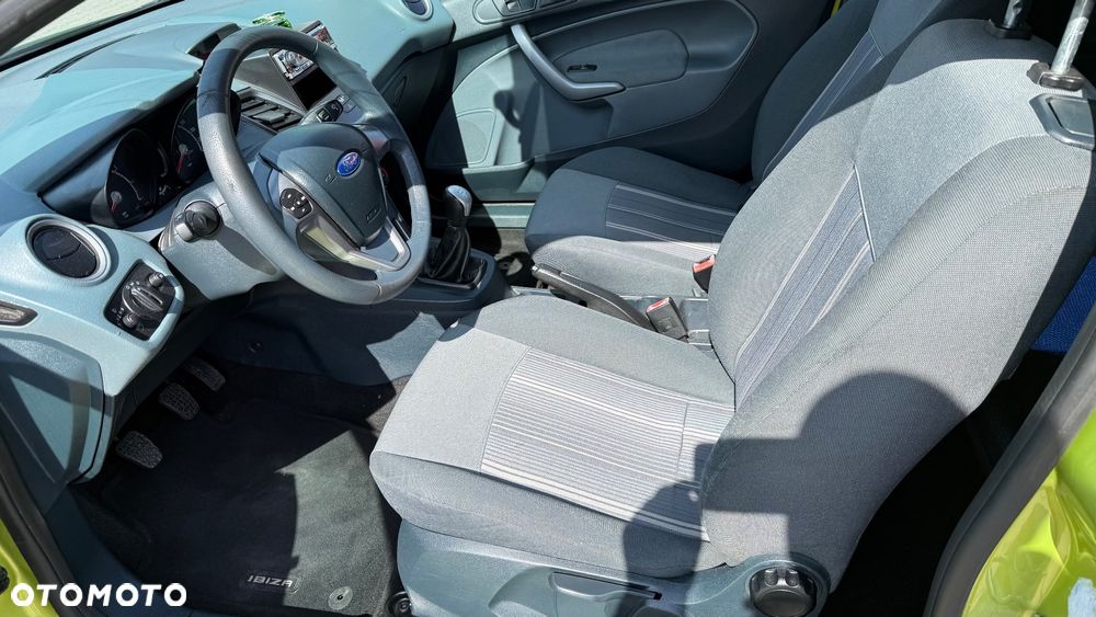Ford Fiesta 1.25 Champions Edition - 9