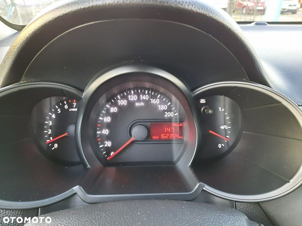 Kia Picanto - 11