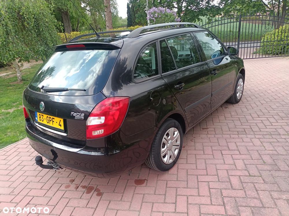 Skoda Fabia 1.4 16V Ambiente - 4
