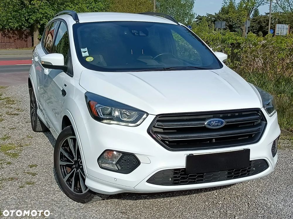 Ford Kuga 2.0 TDCi 2x4 ST-Line - 6