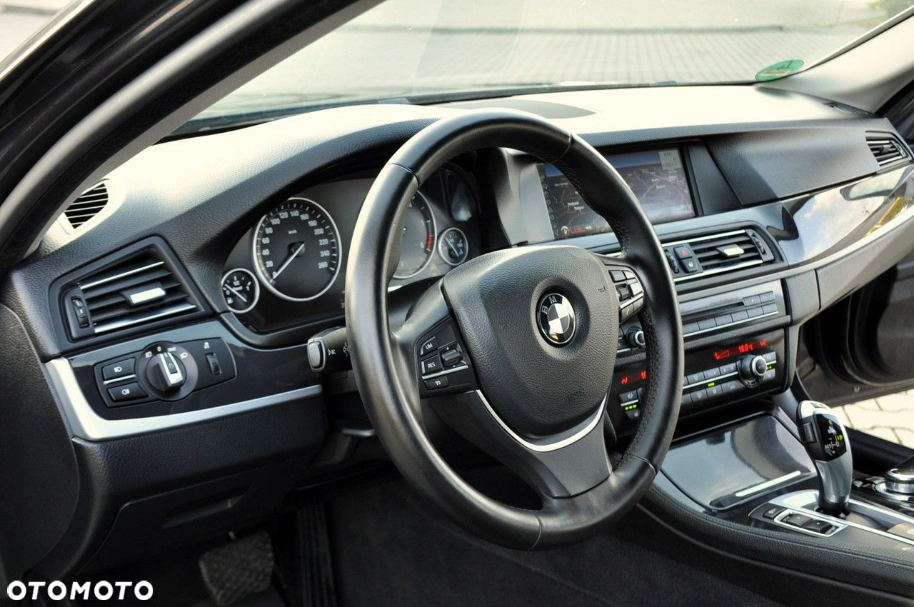 BMW Seria 5 - 23