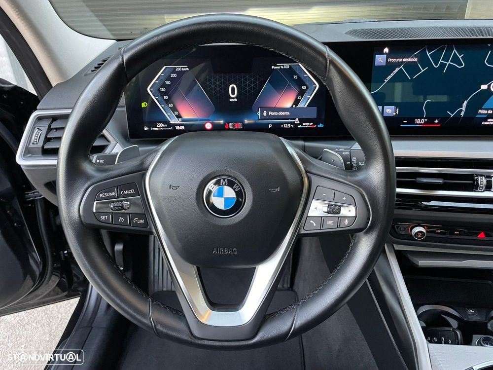 BMW 318 d Touring Auto - 12