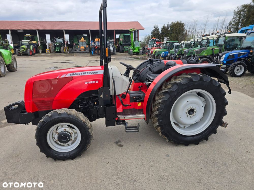 Massey Ferguson 3425S - 1