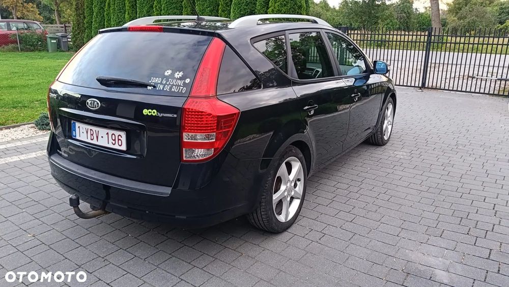 Kia Ceed - 3