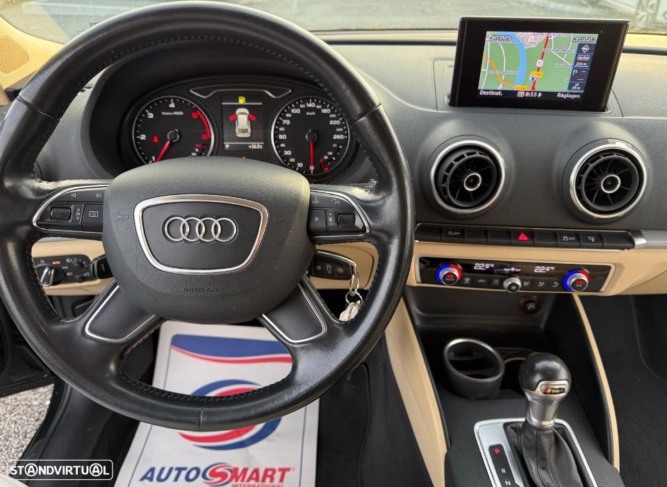 Audi A3 Sportback 2.0 TDI S-line S tronic - 10