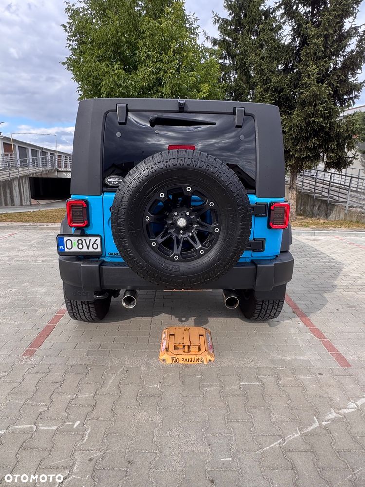 Jeep Wrangler - 6