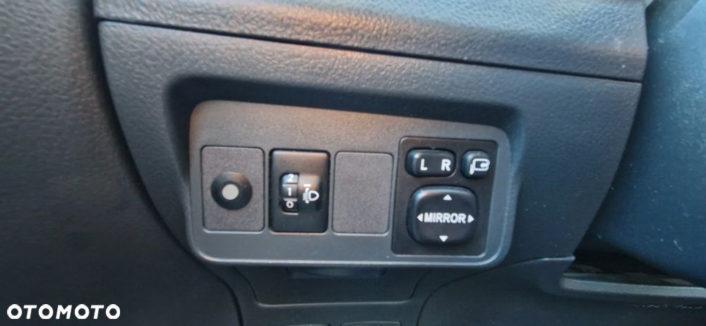 Toyota Corolla 1.6 Luna - 20