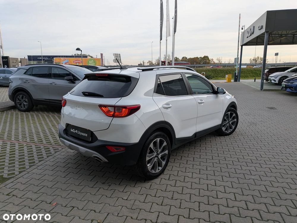 Kia Stonic 1.0 T-GDI L Business Line - 4