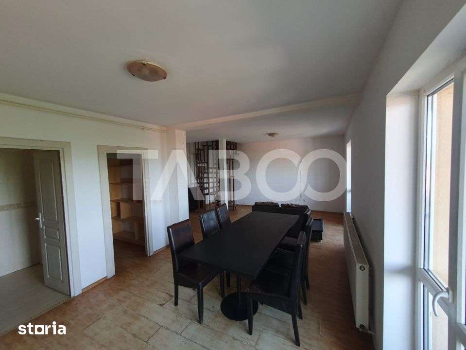 Apartament 3 camere decomandat 80 mp + balcon cu scara interioara — fotografia 2