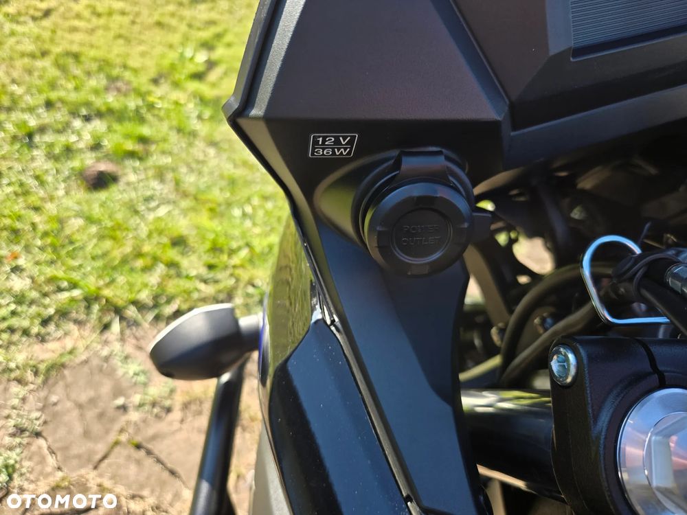 Suzuki V-STROM - 18