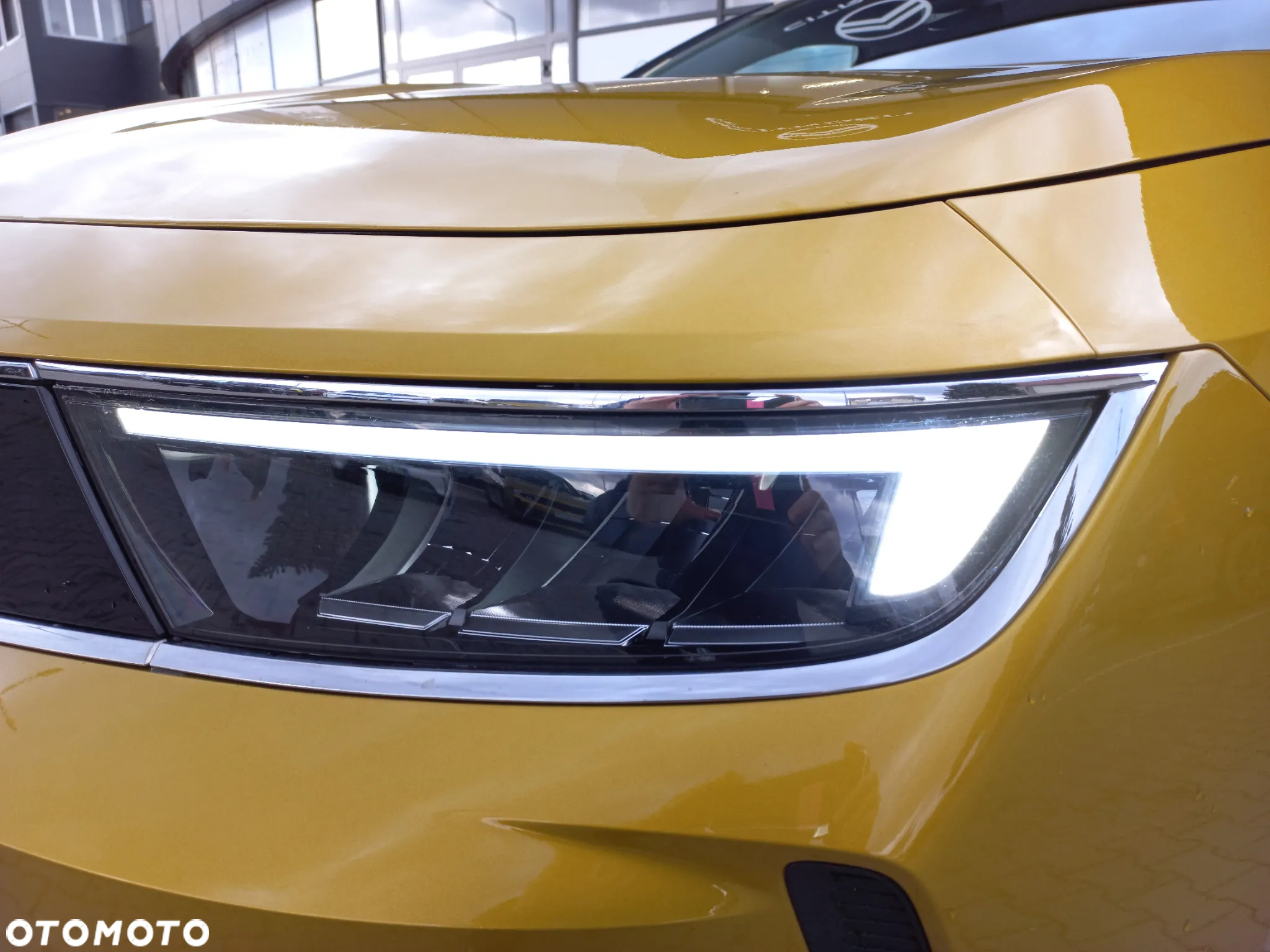 Opel Astra VI 1.2 T Elegance S&S - 26