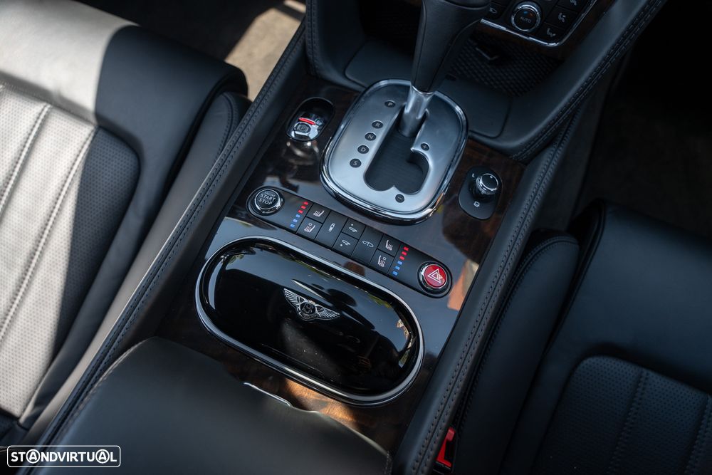 Bentley Continental GT V8 - 17